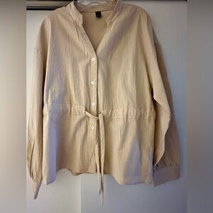 Cream Button Down Shirt with Notched Collar and Tie Front.  Size  Large.